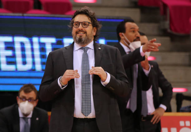 成为全场的 成为全场的