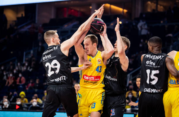 没有轻松的 没有轻松的