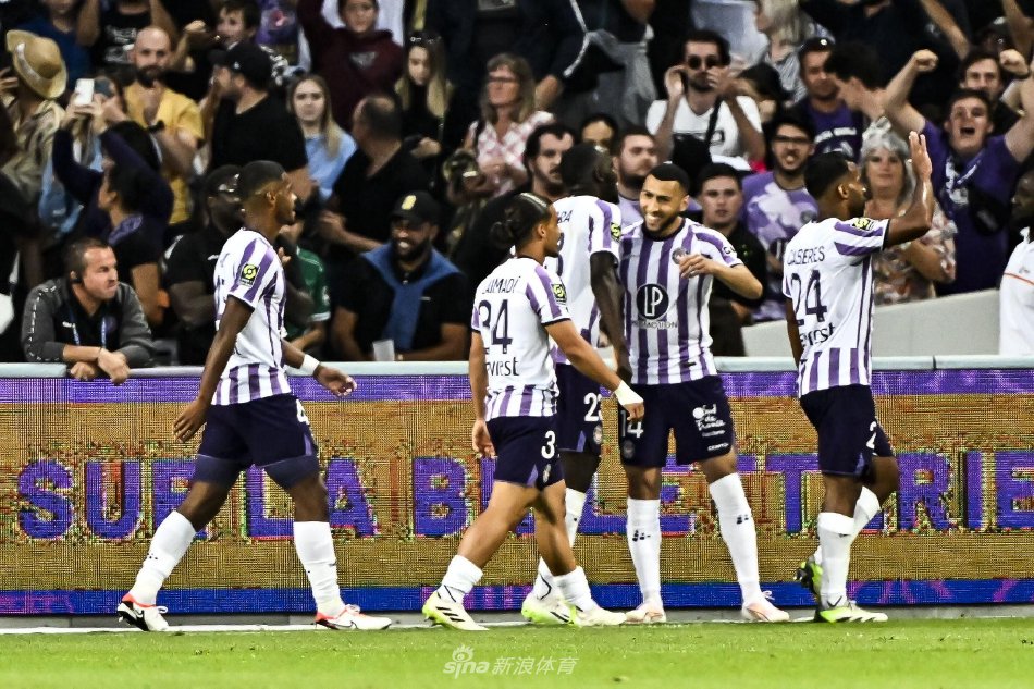 于在高压下 于在高压下